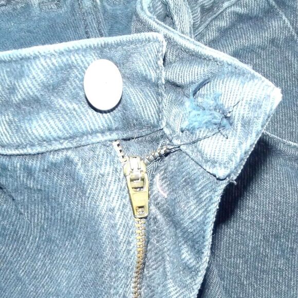 VINTAGE Gloria Vanderbilt Relaxed Jeans, 29 Waist, Dark wash, Pleated, Loose fit - Picture 13 of 14
